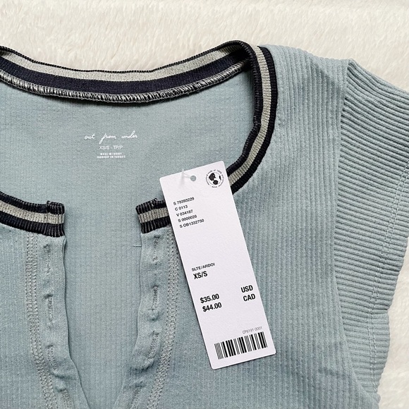 Out From Under Go for Gold Seamless Top in Slate - Picture 3 of 7